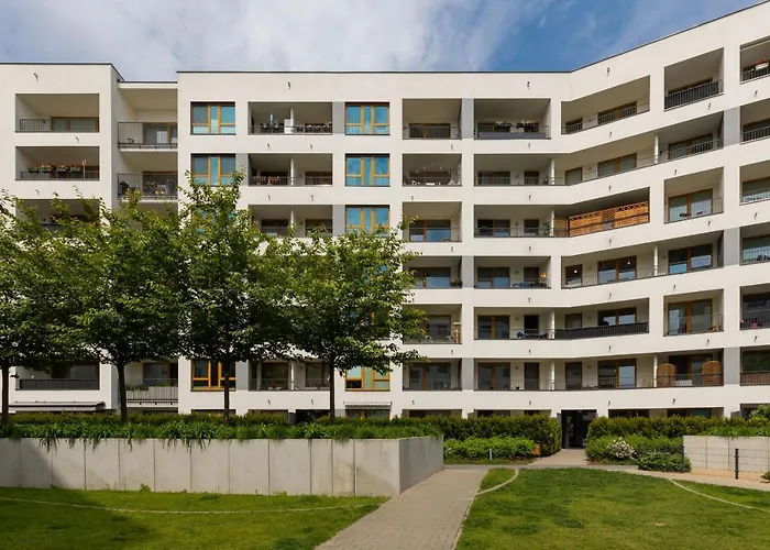 Apartment Warsaw Goclaw & 2 Bedrooms & Parking & Balcony By Noclegi Renters