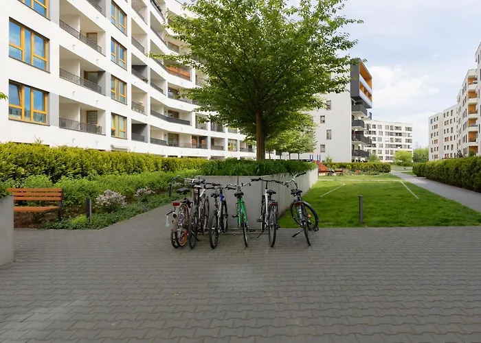 Apartment Warsaw Goclaw & 2 Bedrooms & Parking & Balcony By Noclegi Renters