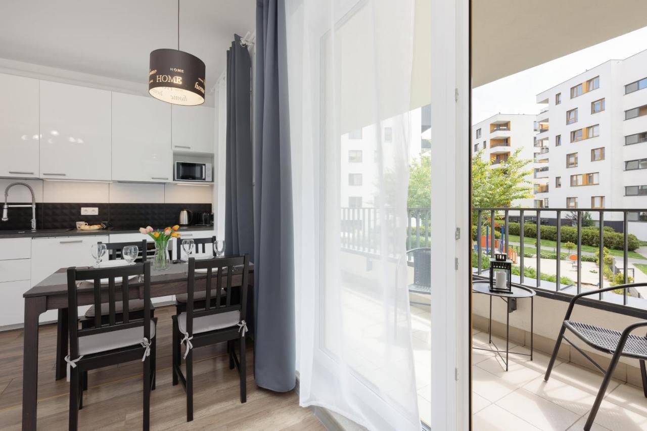Leilighet Goclaw & 2 Bedrooms & Parking & Balcony By Renters *
